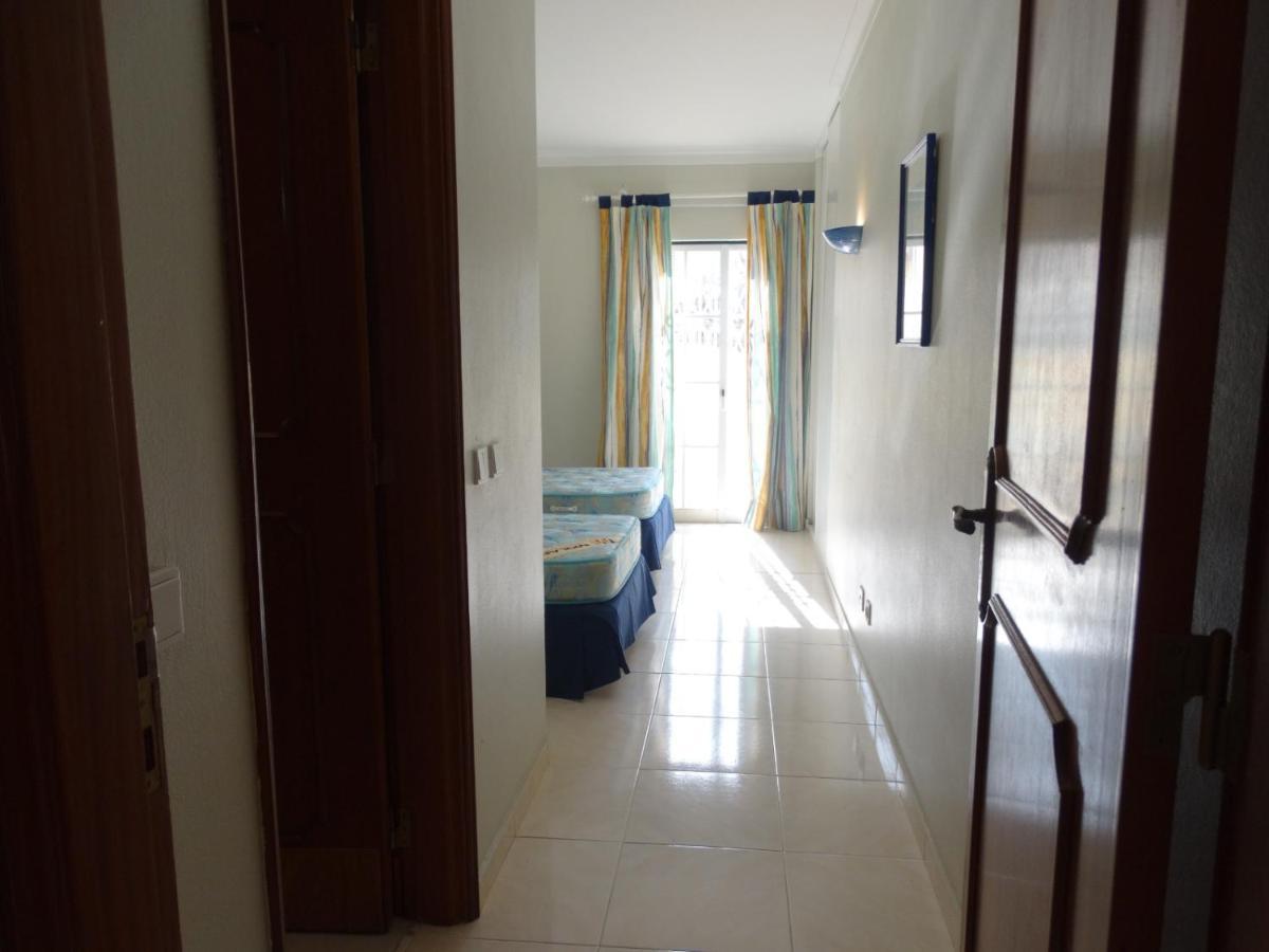 Com Piscina Junto A - Apartment *